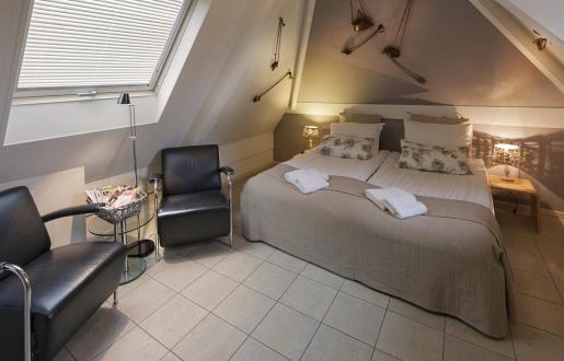 een van de 9 verschillende comfort kamers Hotel de Tabaksplant 25 verschillende kamers in Hotel de Tabaksplant Amersfoort