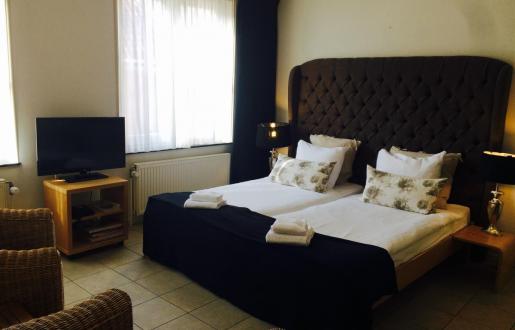 Comfort Plus kamer Amersfoort Hotel de Tabaksplant monumentaal gebouw Comfort Plus kamer Amersfoort Hotel de Tabaksplant