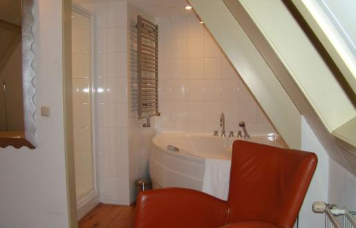 suite whirlpool spa bad hotel de Tabaksplant Amersfoort centrum