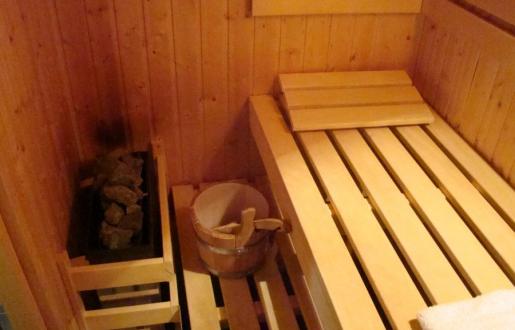 Suite met Sauna en extra lang bed Hotel de Tabaksplant in Amersfoort