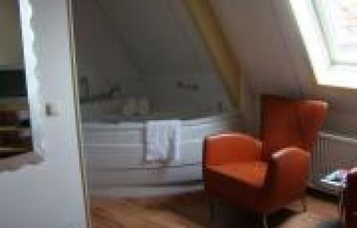 suite whirlpool spa bad hotel de Tabaksplant Amersfoort centrum suite whirlpool spa bad hotel de Tabaksplant Amersfoort centrum