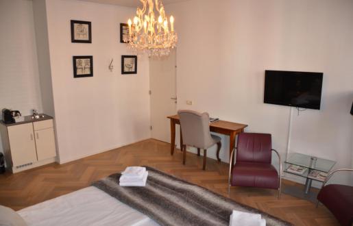 Hotel de Tabaksplant in Amersfoort - Suite Sauna en extra lang bed Hotel de Tabaksplant in Amersfoort - Suite Sauna en extra lang bed