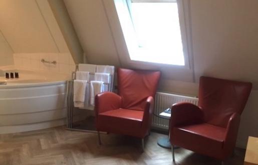 suite whirlpool spa bad hotel de Tabaksplant Amersfoort centrum suite whirlpool spa bad hotel de Tabaksplant Amersfoort centrum