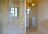 100% transparante badkamer en-suite glass design suite Hotel de Tabaksplant