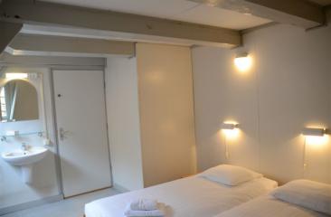 basic kamer 2 persoons Hotel de Tabaksplant Amersfoort